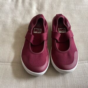 Women's Fitflops Maroon Sneakers 7